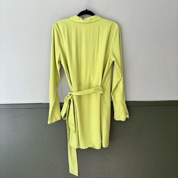 Paige Desorbo The Drop Lime Green Wrap Dress Size M - Picture 5 of 14